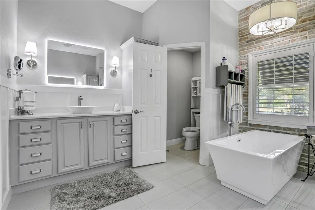 Photo of 3831 GAINES DRIVE