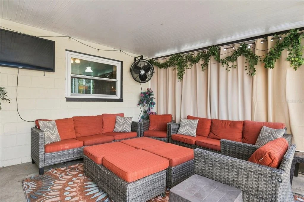 Photo of 2460 BEACON GROVES BOULEVARD