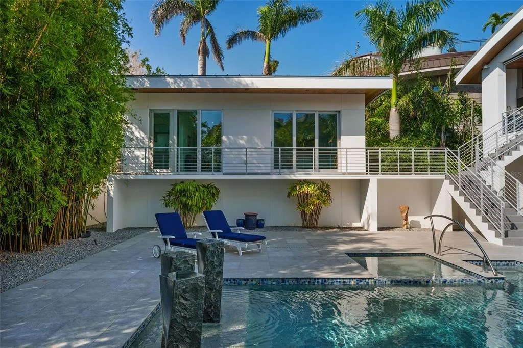 Photo of 1365 HARBOR DRIVE