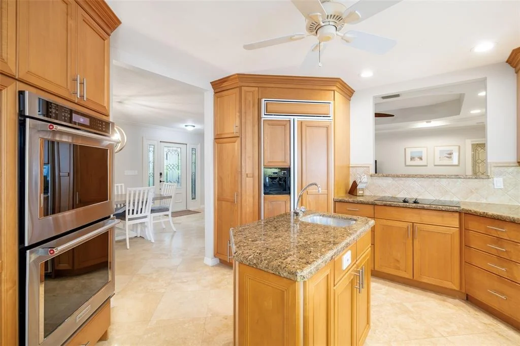 Photo of 565 COMMONWEALTH PLACE