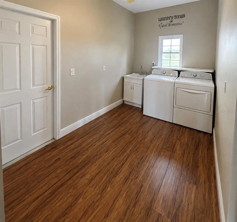 Photo of 9120 COUNTY ROAD 304