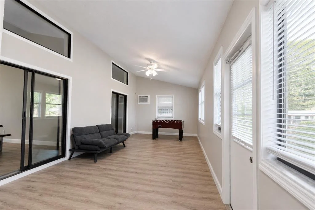 Photo of 10 FALLS PLACE