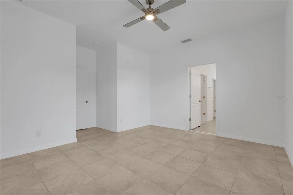 Photo of 935 BENJAMIN TRAIL