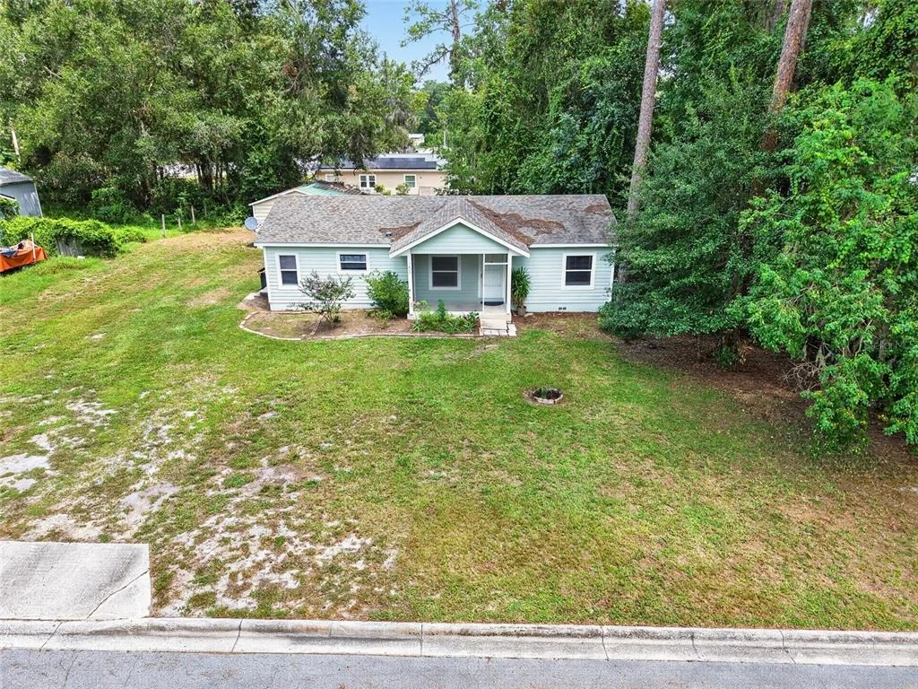 Photo of 1827 SE 43RD TERRACE