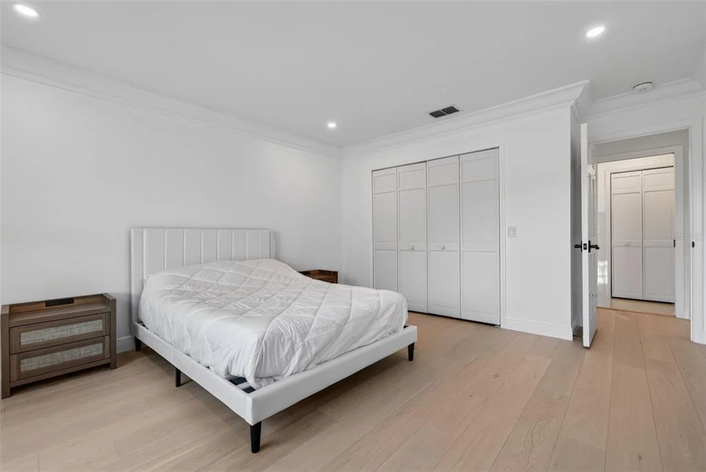 Photo of 226 SAINT JAMES PARK
