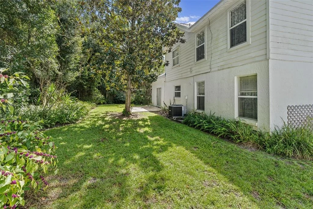 Photo of 5902 KENDREW DRIVE