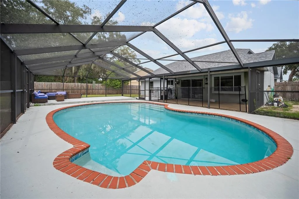 Photo of 2041 SHADOW PINE DRIVE