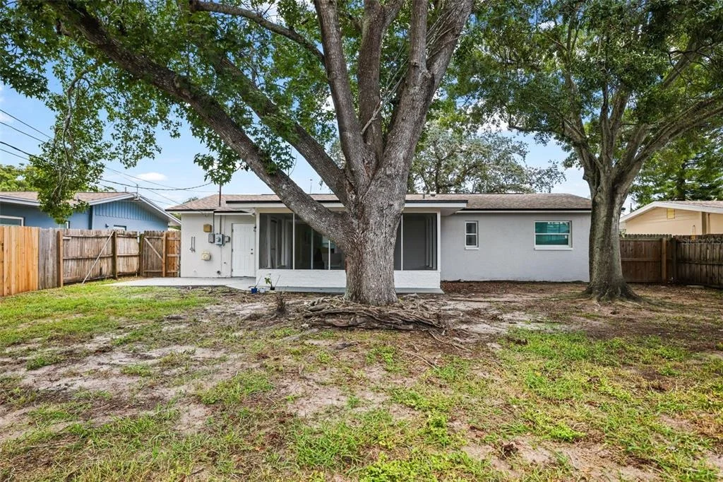 Photo of 482 OAKWOOD DRIVE