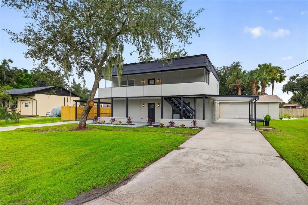 Photo of 11317 SYLVAN GREEN LANE