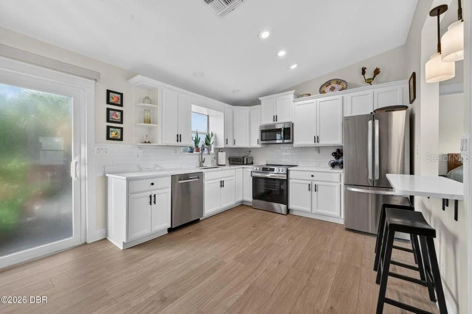 Photo of 124 AVALON DRIVE
