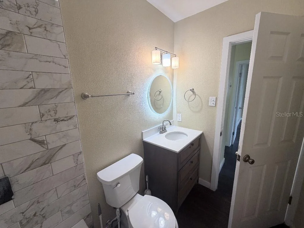 Photo of 2209 EUCLID CIRCLE S