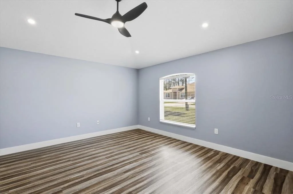 Photo of 32 EMERSON DRIVE