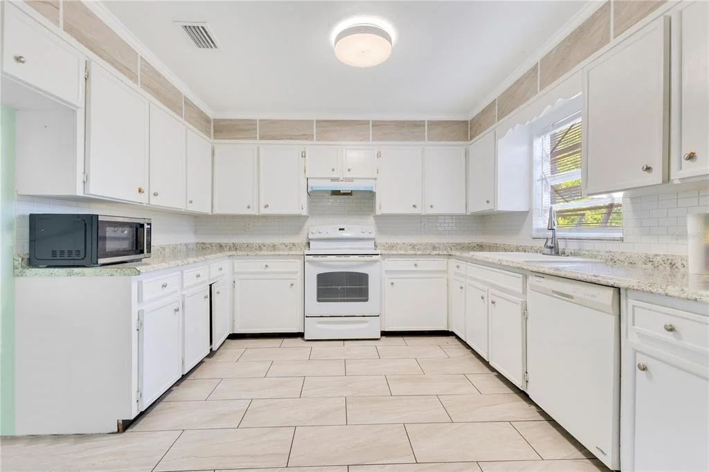 Photo of 4550 CHANDLER ROAD