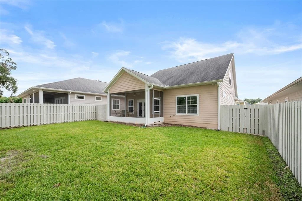 Photo of 1402 NW 121ST WAY