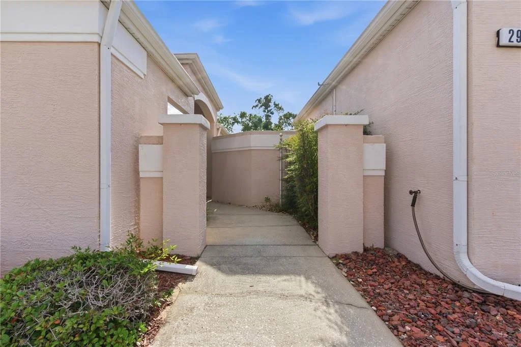 Photo of 295 ROYAL PALM WAY