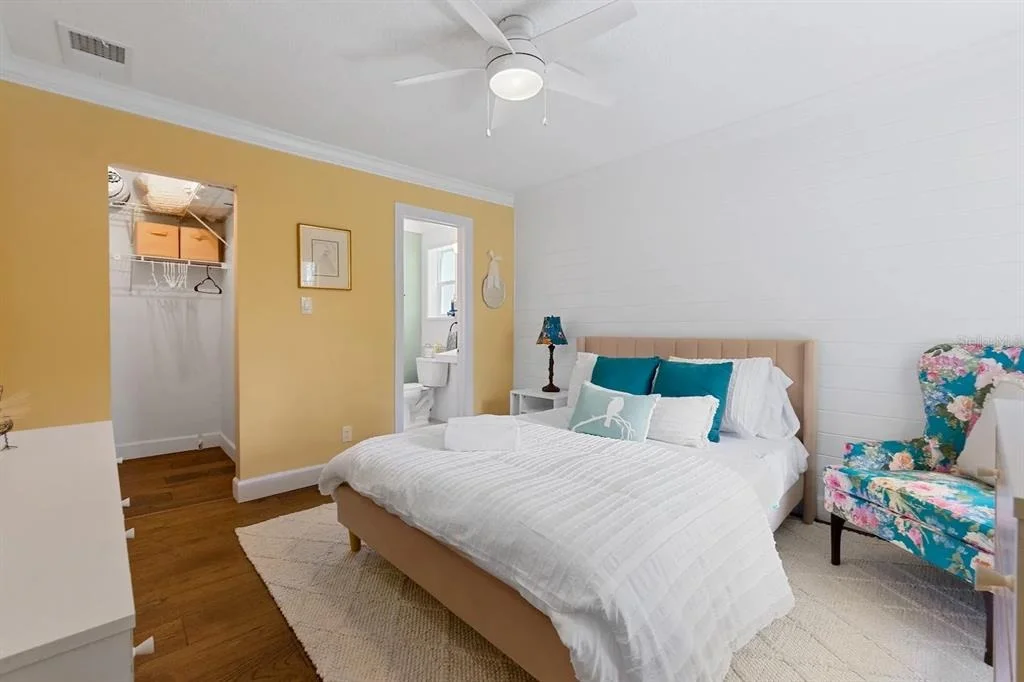Photo of 1426 RIVERSIDE DRIVE