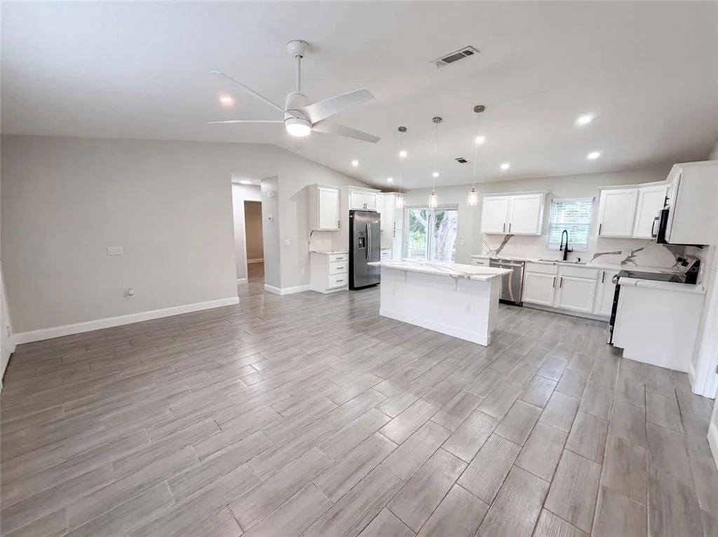 Photo of 8165 RIDGE ROAD