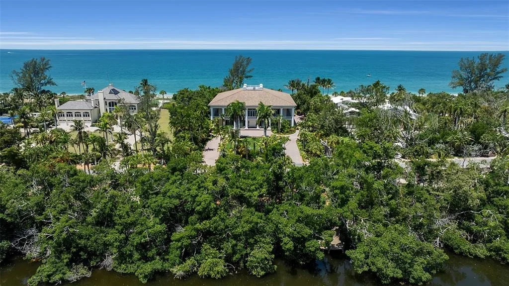 Photo of 8132 SANDERLING ROAD