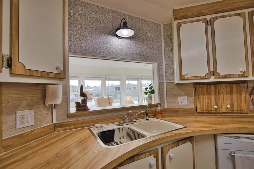 Photo of 702 BLANCA