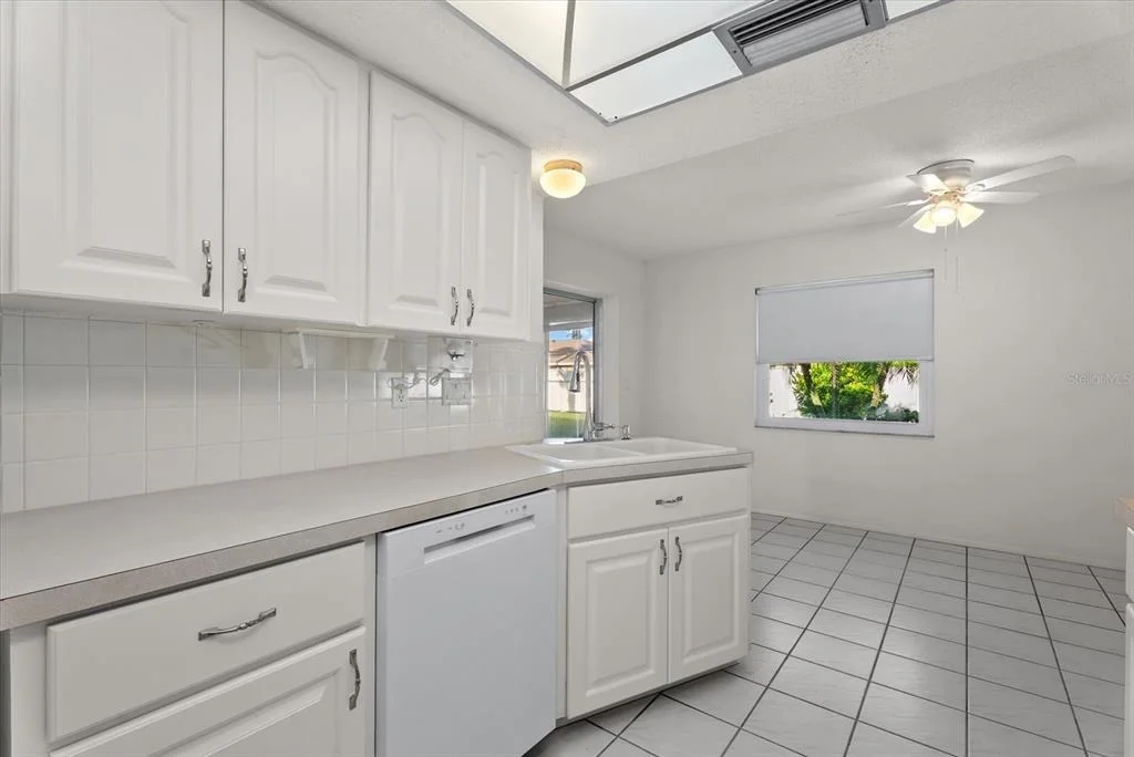 Photo of 1233 PINEBROOK WAY