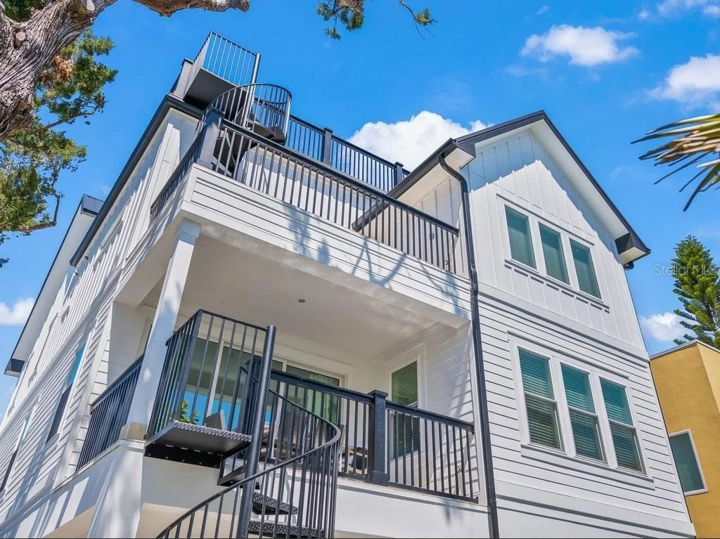 Photo of 204 COOLIDGE DRIVE