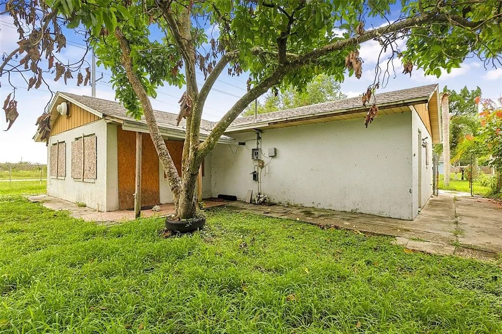 Photo of 4830 COCO PALM DRIVE