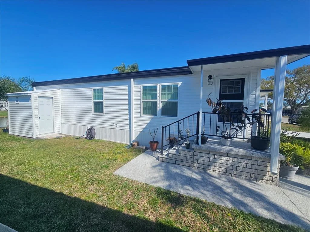 Photo of 433 SAILFISH BOULEVARD