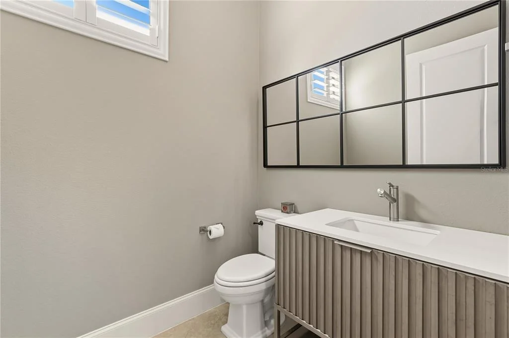 Photo of 355 OCEAN CREST DRIVE