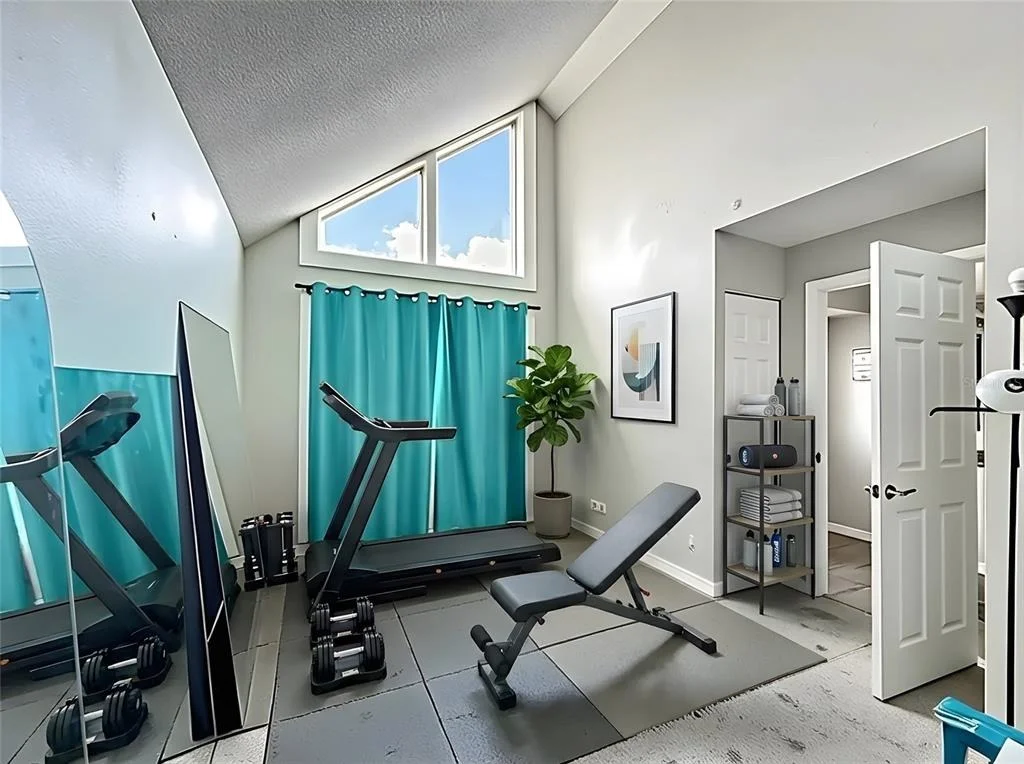 Photo of 340 VAIL DRIVE