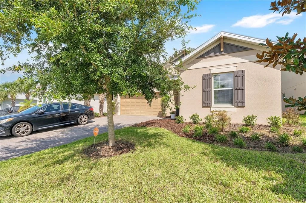 Photo of 961 LAKESIDE ESTATES DRIVE