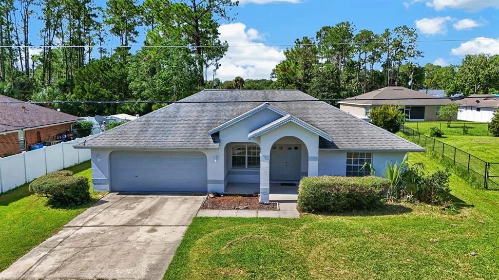Photo of 22 PINELYNN LANE