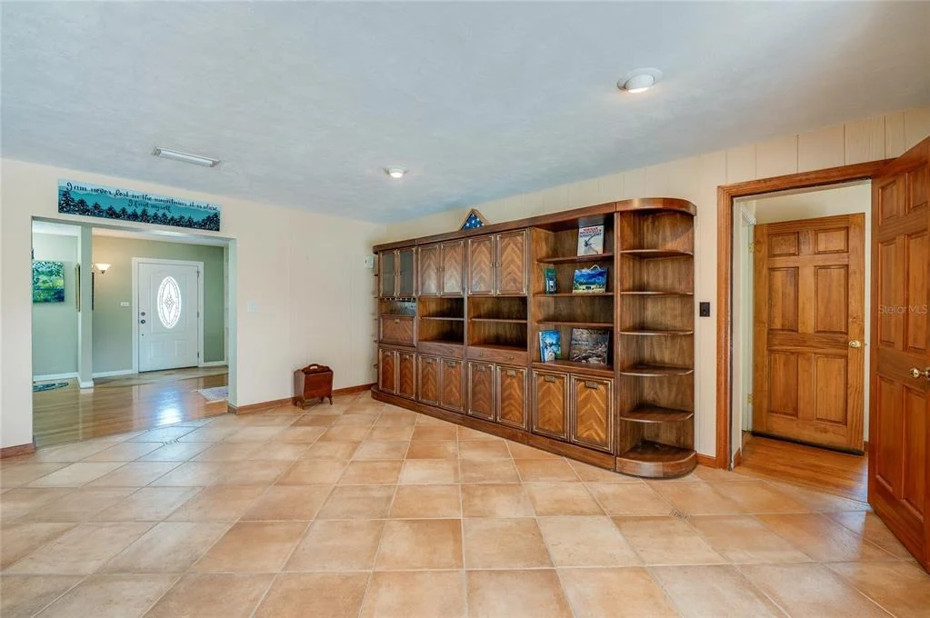 Photo of 697 JOHN ANDERSON DRIVE