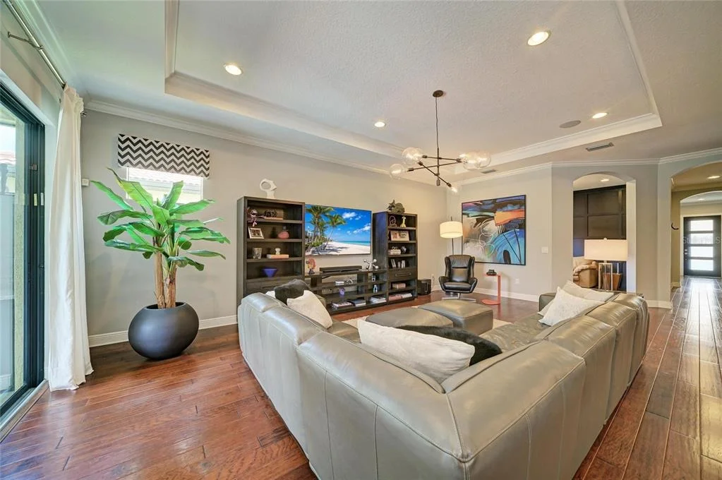 Photo of 10121 MARBELLA DRIVE