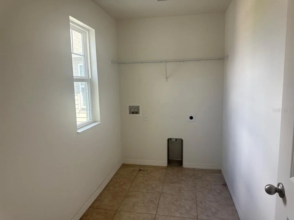 Photo of 8273 ARTISAN WAY