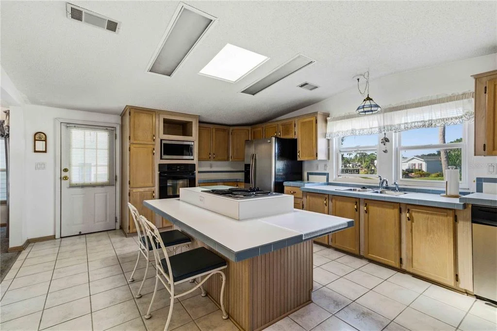 Photo of 8476 IMPERIAL CIRCLE