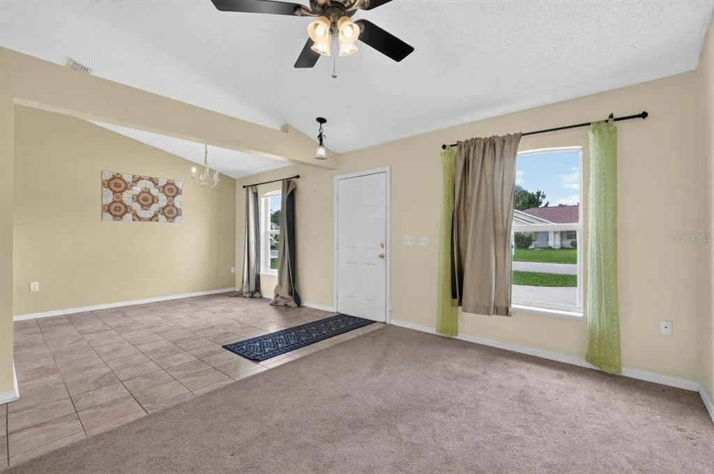 Photo of 6 BROWNSTONE LANE