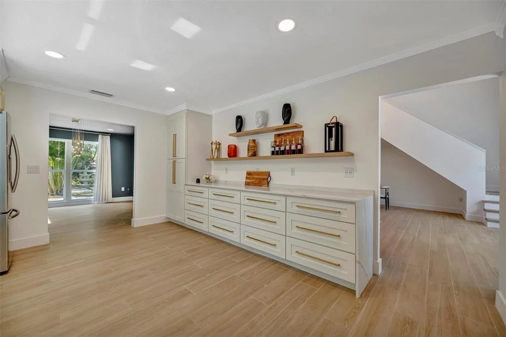 Photo of 403 LONGBOW TRAIL