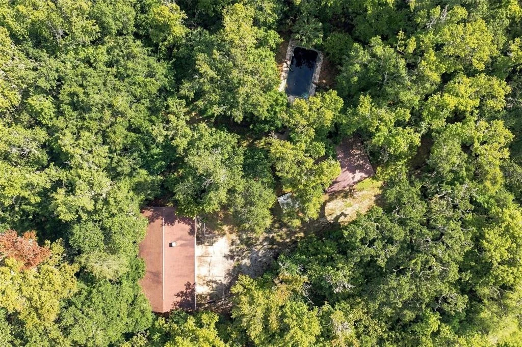 Photo of 16205 PERIMETER DRIVE