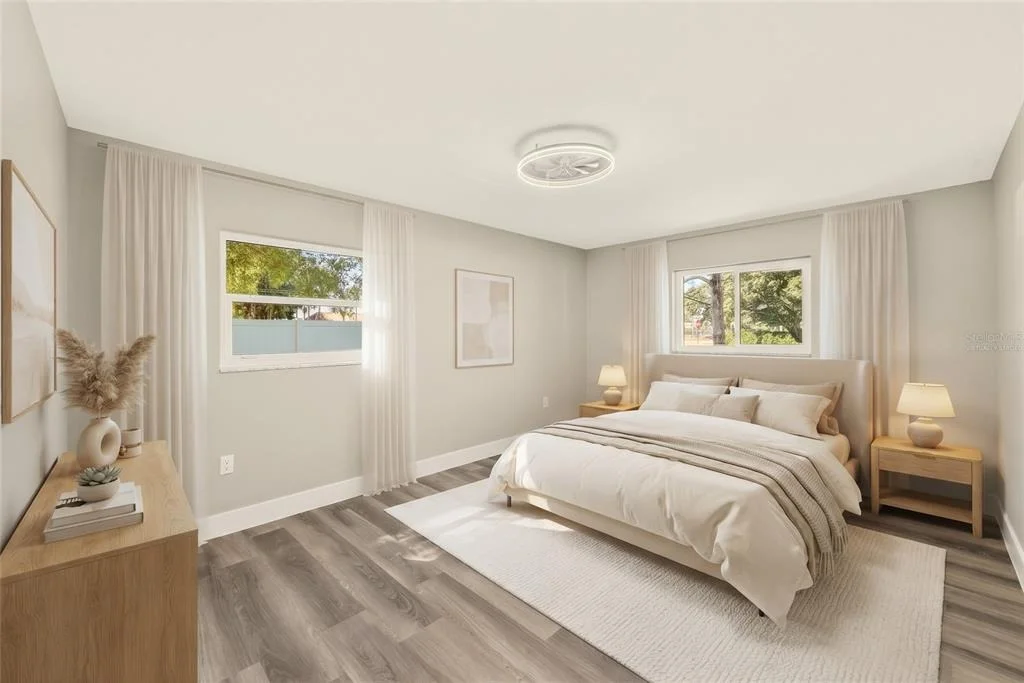 Photo of 1595 OAK LANE