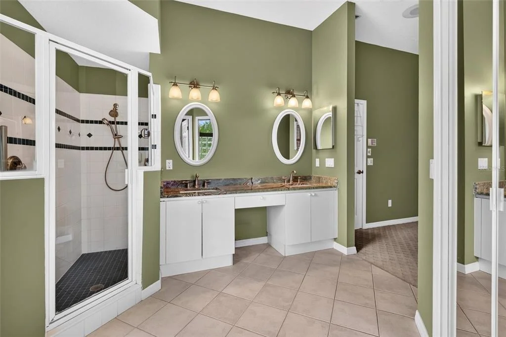 Photo of 23 CREEK BLUFF WAY