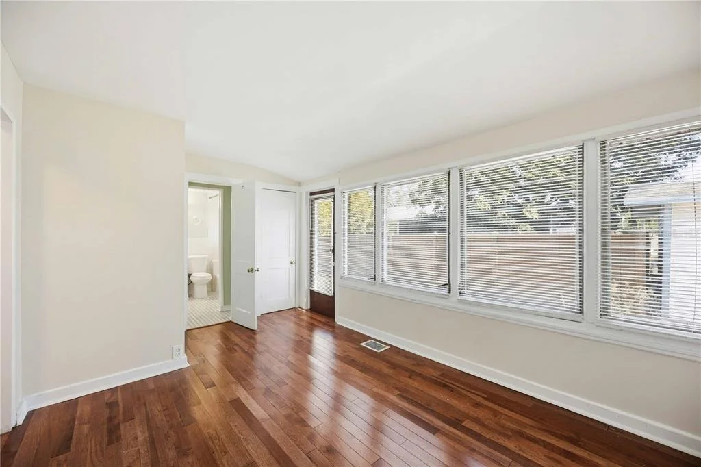 Photo of 2710 3RD AVENUE W