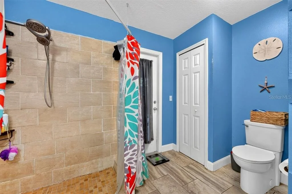 Photo of 800 COLTRA LANE