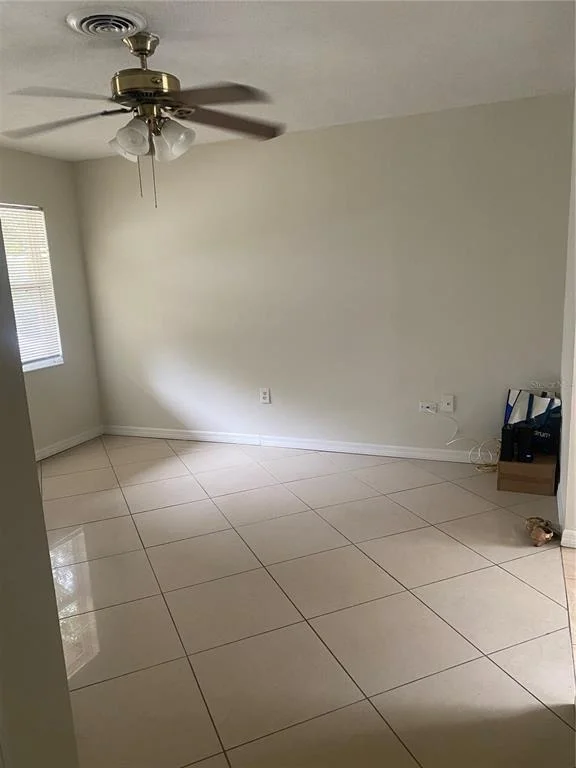 Photo of 1608 LONG LANE