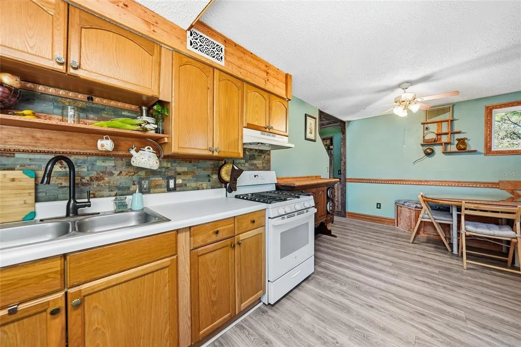 Photo of 28094 CHINQUAPIN DRIVE