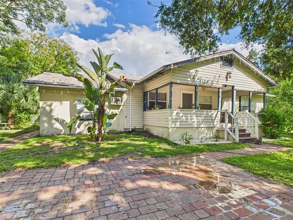 Photo of 13014 LINCOLN ROAD