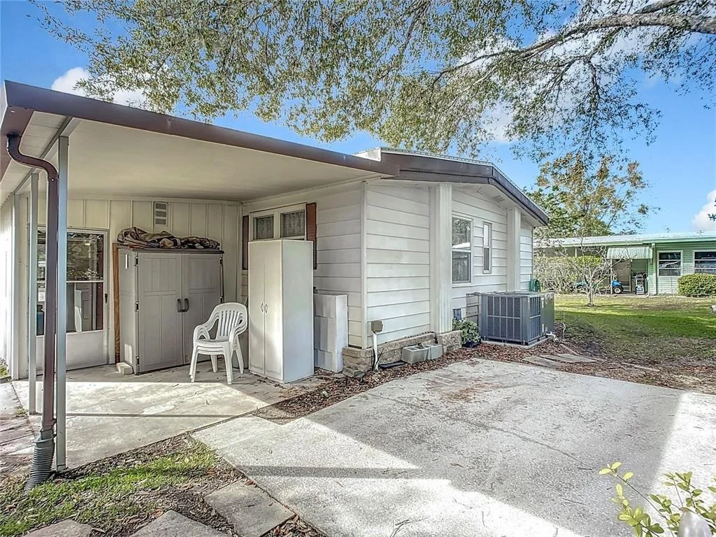 Photo of 807 SWALLOW LANE