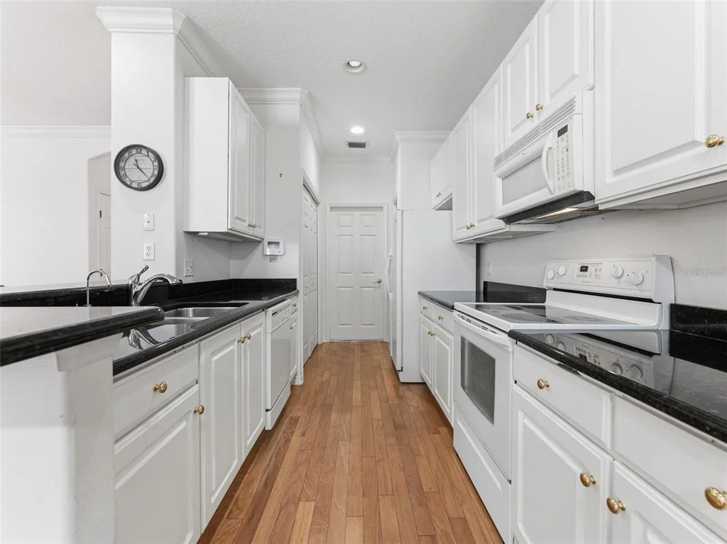 Photo of 8045 BRIEN GREEN WAY