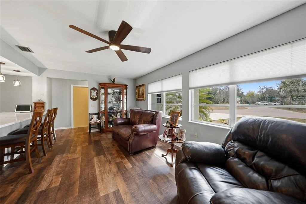 Photo of 405 RIDGECREST DRIVE