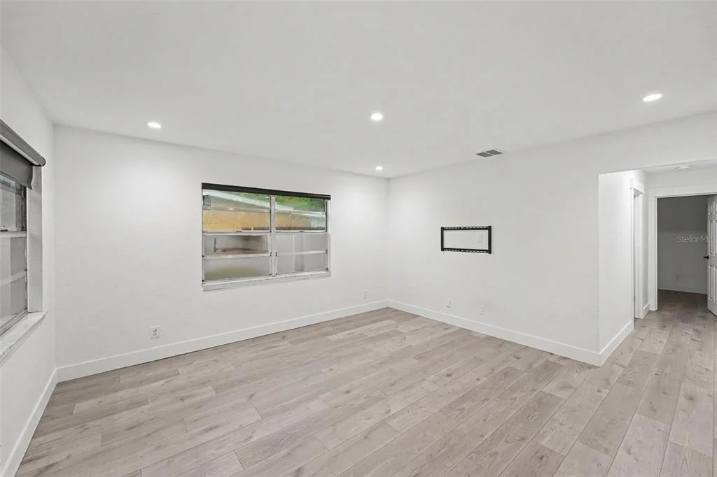 Photo of 131 EMERALD LANE