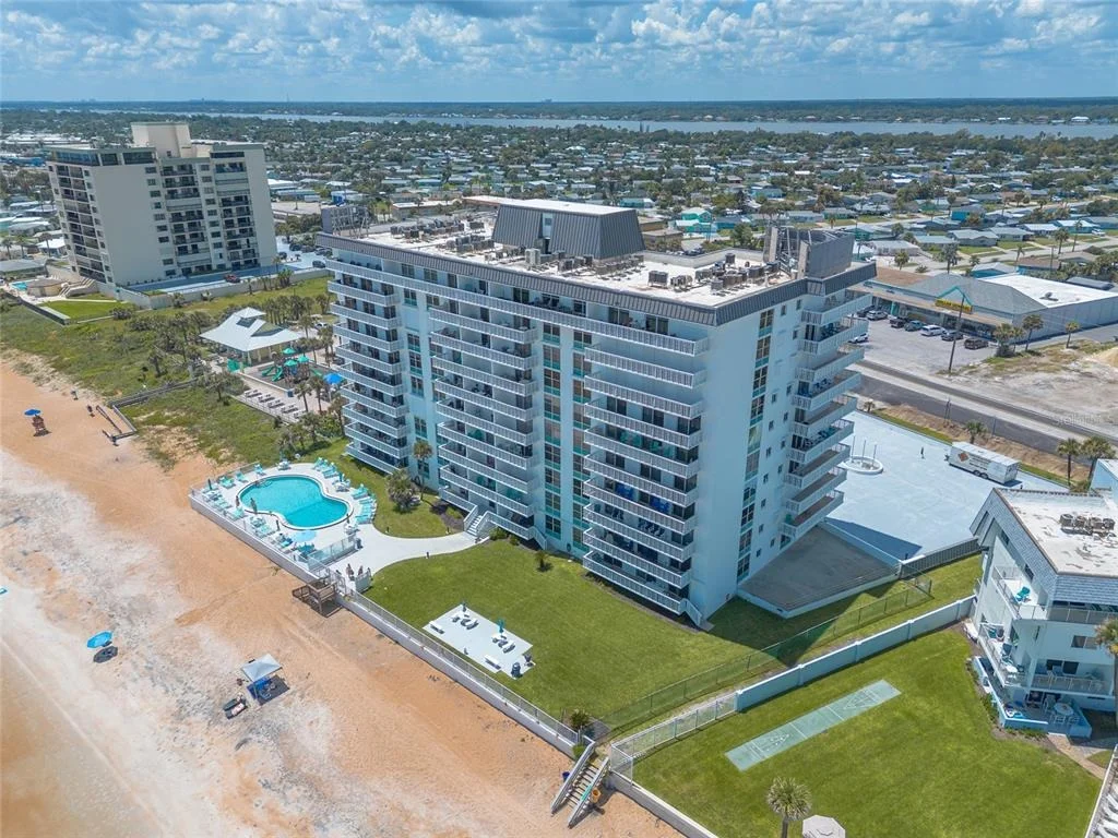 Photo of Unit J070 at 1575 OCEAN SHORE BOULEVARD